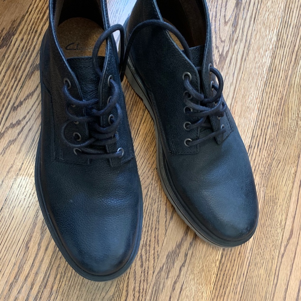 Clark’s boots - Picture 4 of 6